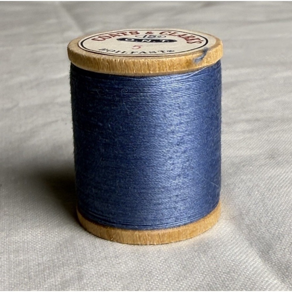 Vintage NEW Coats & Clark's 125 Yards #5 Copenhagen Blue Thread Wooden Spool